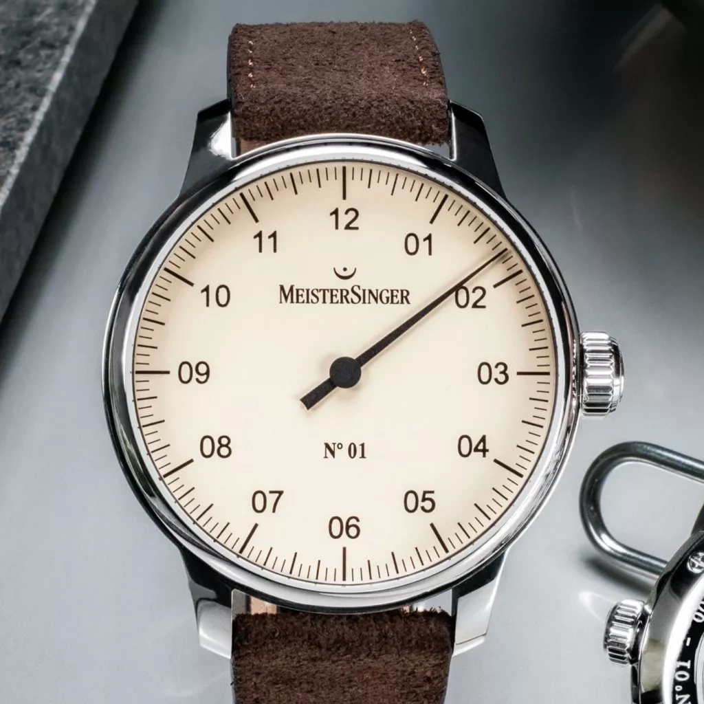 AM3303_SCF02_Still-1-1024x1024